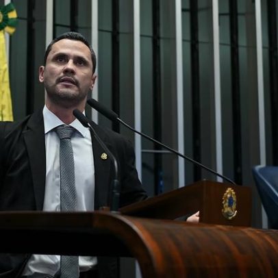 Cleitinho critica projeto que facilita pagamento de dívidas partidárias
