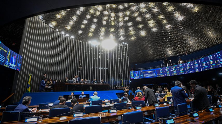 Mesa: senador Lucas Barreto (PSD-AP); senador Marcelo Castro (MDB-PI); presidente do Senado Federal, senador Davi Alcolumbre (União-AP); secretário-geral da Mesa do Senado Federal, Danilo Augusto Barboza de Aguiar; 4º secretário da Mesa do Senado Federal, senador Laércio Oliveira (PP-SE).