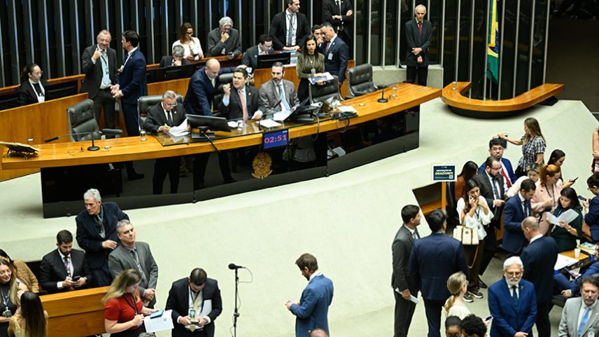 Mesa: senador Izalci Lucas (PL-DF); presidente do Senado Federal, senador Davi Alcolumbre (União-AP); secretário-geral da Mesa do Senado Federal, Danilo Augusto Barboza de Aguiar.