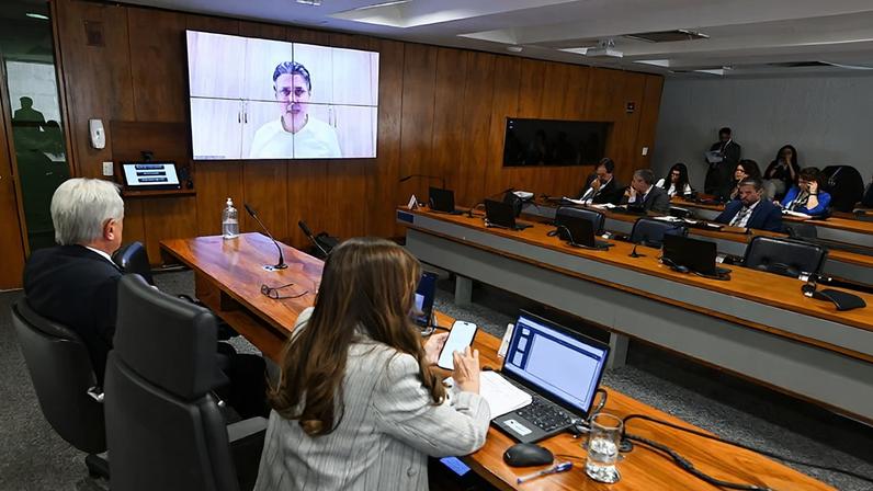 Em pronunciamento, via videoconferência, senador Camilo Santana (PT-CE).
