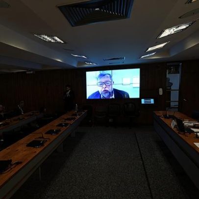 Carteira de identificação da pessoa com deficiência vai à CCJ