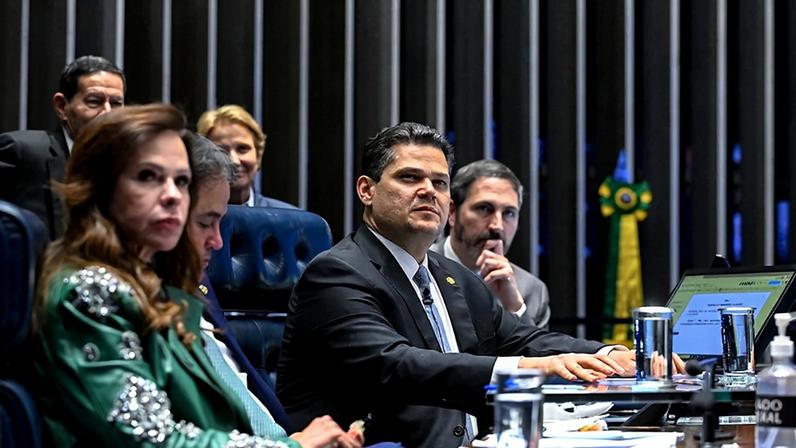 Participam: senador Hamilton Mourão (Republicanos-RS); senadora Tereza Cristina (PP-MS).