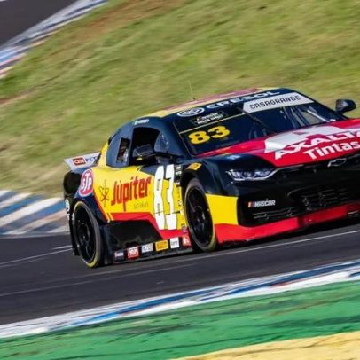 Gabriel Casagrande faz pole em Cascavel na NASCAR Brasil