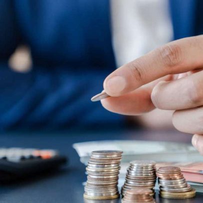 Três salmos para enfrentar problemas financeiros