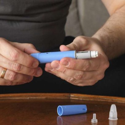 Canetas emagrecedoras podem reduzir consumo de álcool, aponta estudo