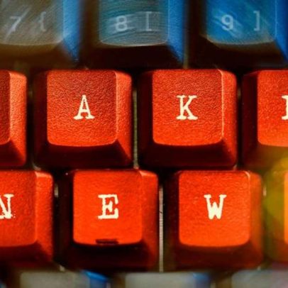 Estudo revela que checagem de fatos sozinha não combate fake news