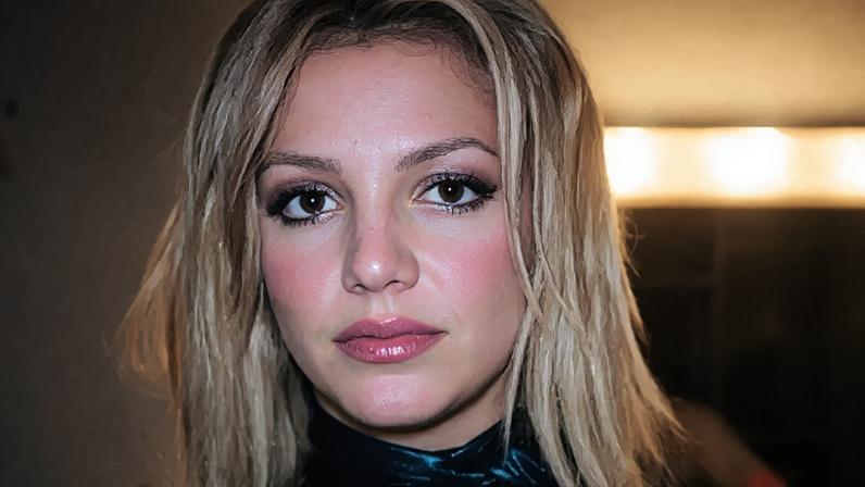 Britney Spears reage após confusão em restaurante