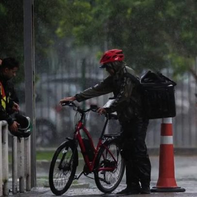 Prefeitura de Porto Alegre mantém monitoramento após tempestades no feriado