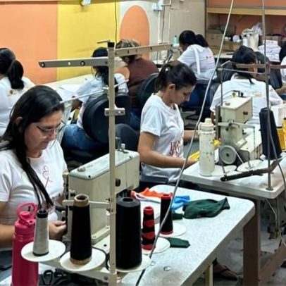 Missão ensina costura a mulheres no Sertão do Piauí para apoiar famílias