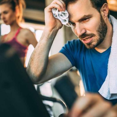 Suar muito não acelera emagrecimento, desvendamos o mito fitness