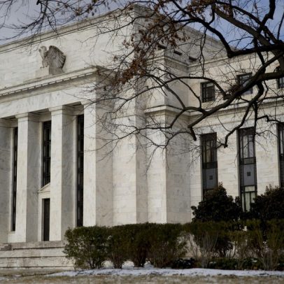 Mercados destacam IBC-BR e ata do Fed na agenda da semana