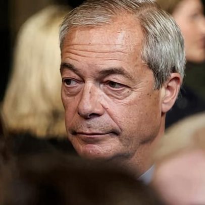 Nigel Farage compra imóvel de £1,4 mi pouco depois de receber £5 mi