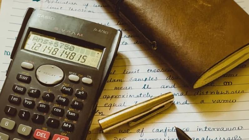 Para as empresas, o Desenrola irá ampliar o acesso ao crédito para micro e pequenas empresas, além do setor rural