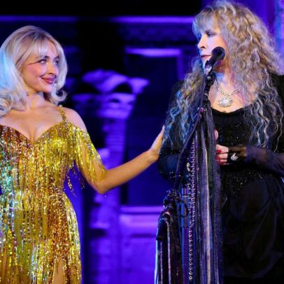 Sabrina Carpenter e Stevie Nicks cantam Landslide no Met Gala