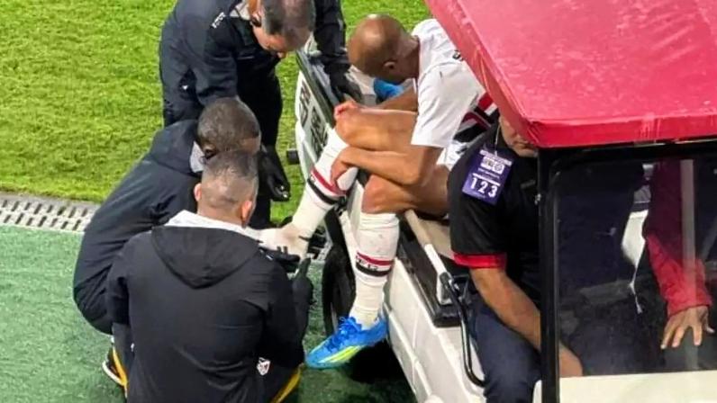 Lucas Moura sofre lesão grave no tendão de Aquiles –