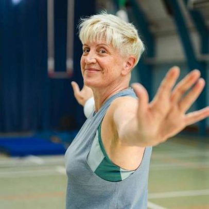 Pilates fortalece o tríceps, mas outro exercício é mais eficaz contra a flacidez