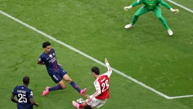 PSG e Arsenal disputam a final da Champions 2025/26 em Budapeste