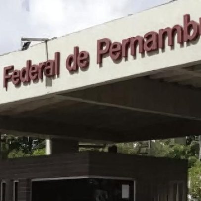 Aulas são suspensas em escolas de Recife por chuva
