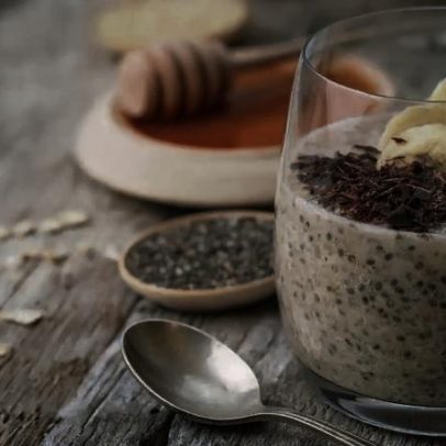 Aveia overnight: café da manhã que fica pronto durante o sono