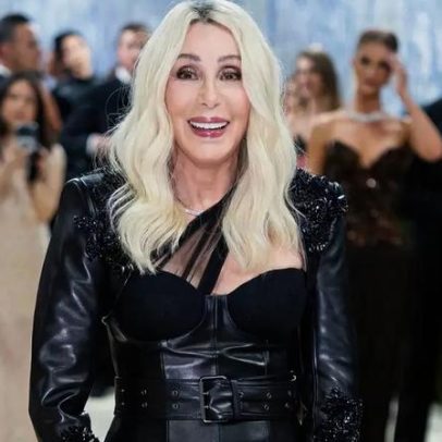 Cher completa 80 anos: curiosidades sobre a carreira da cantora
