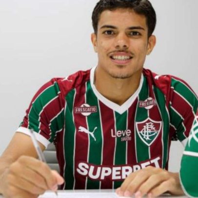 Fluminense renova contrato com Júlio Fidelis