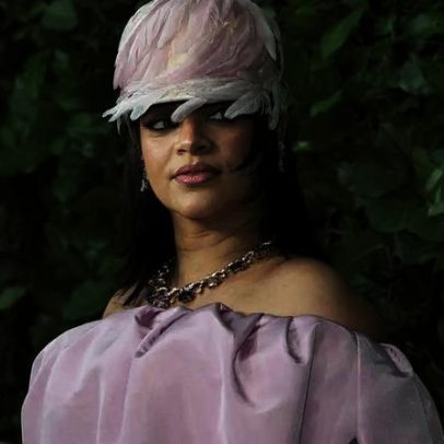Suspeita do tiroteio contra Rihanna contesta pedido de avaliação mental