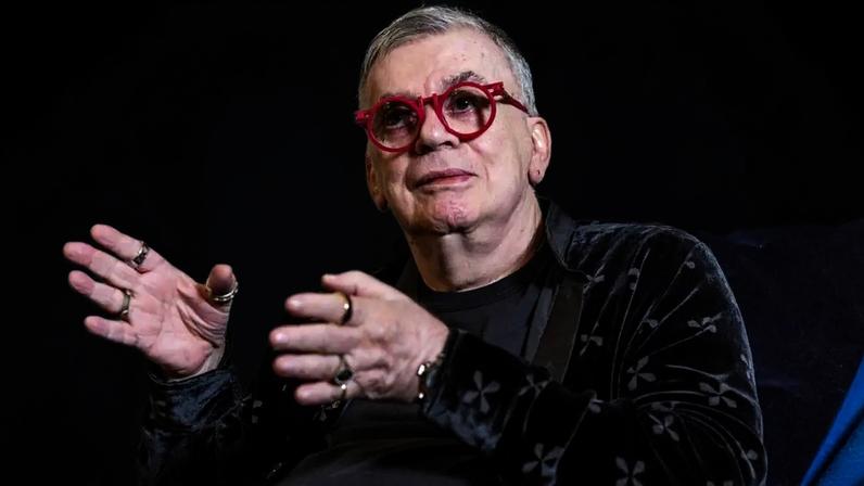 Walcyr Carrasco sofreu um queda que fraturou o fêmur em 2023.