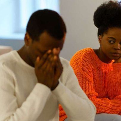 Beige flags: sinais ambíguos no amor e como lidar