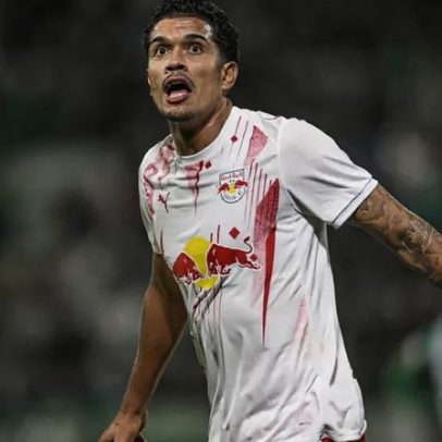 Red Bull Bragantino vence e se aproxima do G-6 do Brasileirão