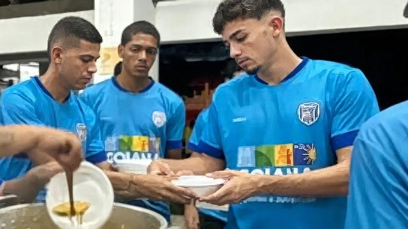 Jogadores do Decisão promovem mutirão de apoio às famílias afetadas pelas chuvas em Pernambuco