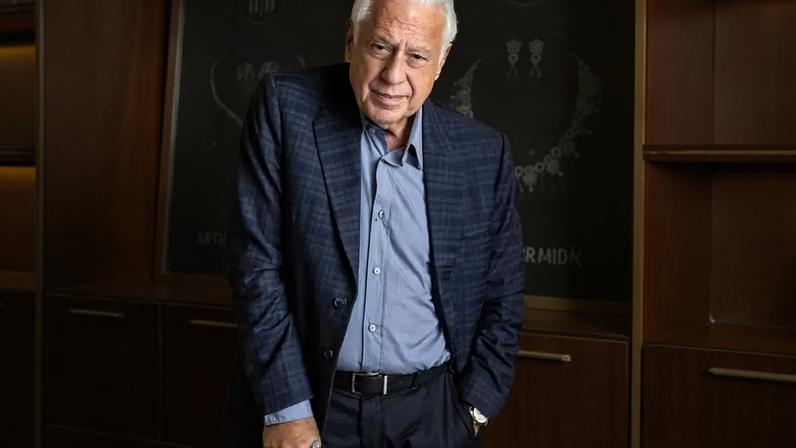Quem é Heitor na novela 'Quem ama, cuida'? Filho de Arthur Brandão (Antonio Fagundes) chega após a morte do empresário.