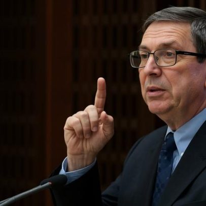 Cuba acusa EUA de fabricar pretexto para justificar ataque