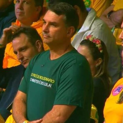 Flávio Bolsonaro lança Carlos Bolsonaro ao Senado por Santa Catarina