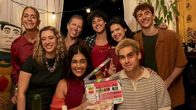 “C’est la vie”: curta estrelado por Gabi Lemos e Ricardo Rodriguez mergulha nas dores silenciosas do fim de um amor