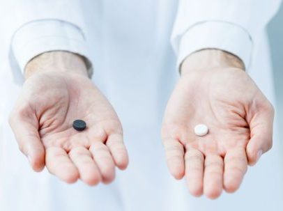 Anvisa recolhe lotes de remédio para colesterol e corticoide; saiba quais