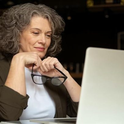 65,7% de brasileiros 55-64 veem oportunidades de empreender nos 6 meses