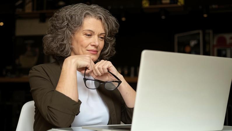 Faixa etária de 55 a 64 anos é a que apresenta o maior índice de percepção de oportunidades para a abertura de novos negócios — Foto: Freepik