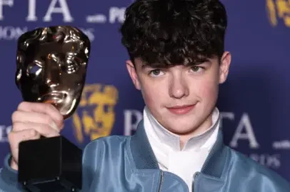 Adolescence faz história no Bafta TV Awards
