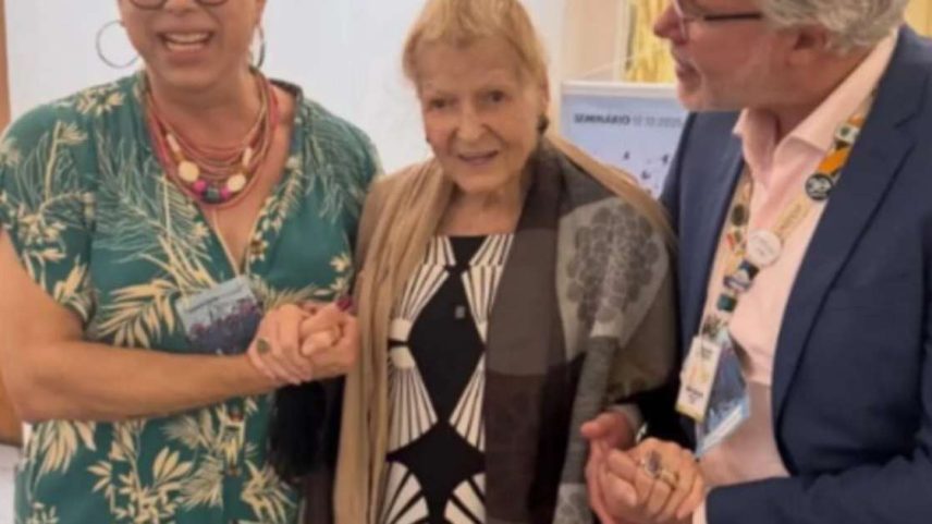 Waldirene Nogueira, no centro da imagem, morreu aos 80 anos na terça-feira, 19