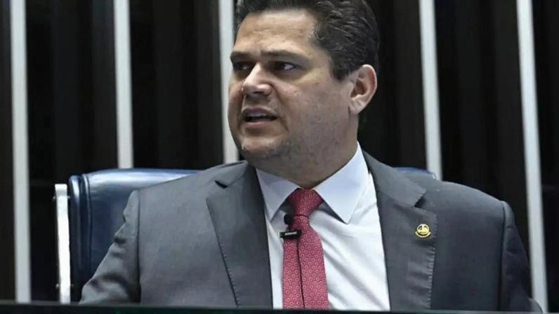 Alcolumbre recebe representantes das entidades na tarde desta terça-feira, 26