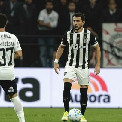 Alonso elogia Atlético após derrota, cobra mais efetividade