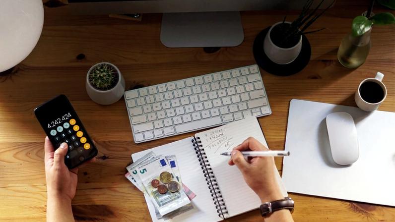 Restituição do IR: como usar o dinheiro para organizar as finanças