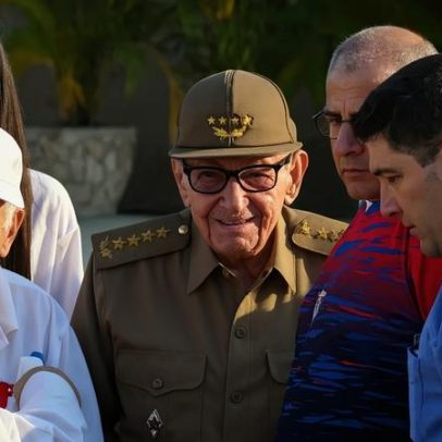 Cuba celebra Raúl Castro após os EUA acusarem Raúl Castro de assassinato