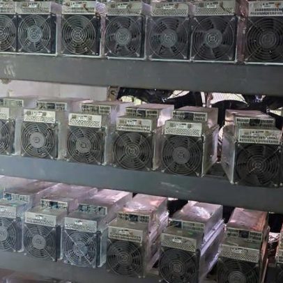 Polícia encontra fazenda de mineração de criptomoedas em área do CV em Lins