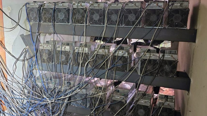 ‘Fazenda’ de criptomoedas no Lins — Foto: Divulgação/PCERJ