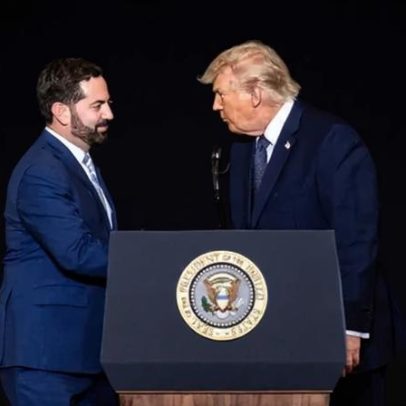 Trump visita Nova York para fortalecer a reeleição do republicano da Câmara