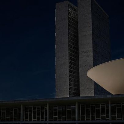 Congresso aprova decisão em ano eleitoral sob denúncias de compra de votos