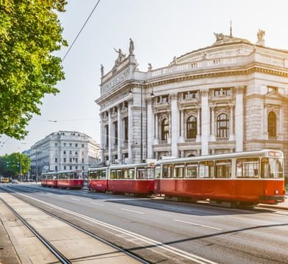 Transporte público de Viena, inveja mundial, mas não abandona os carros