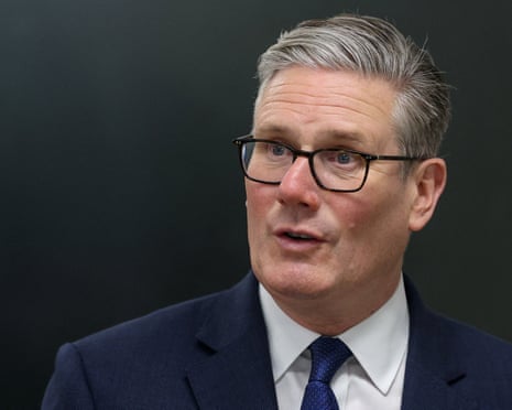 Visão do Guardian sobre Keir Starmer: pode sobreviver, mas sinaliza declínio