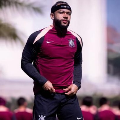 Memphis se reúne com torcedores, quer ficar no Corinthians e reduzir salário